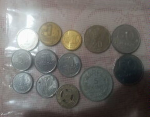 Moedas e notas antigas